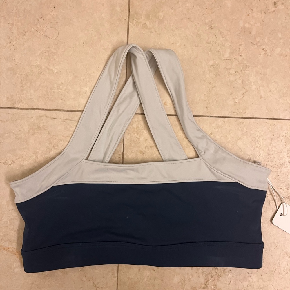 NWT!! Lerin sports bra!